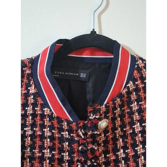 Zara Woman Tweed Blazer Jacket Navy Red White Pearl Button XS Metallic Plaid - Picture 3 of 10